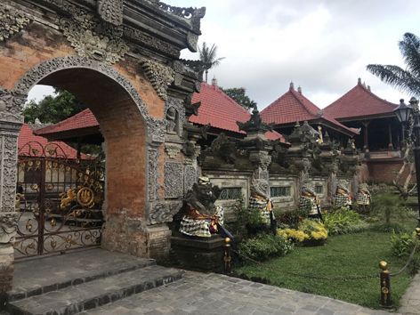 巴厘岛皇宫